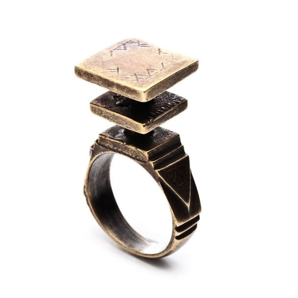 DANNIJO Stacked Carved Brass Arch COCO Ring Sz 5 NWOT $350 Vintage
